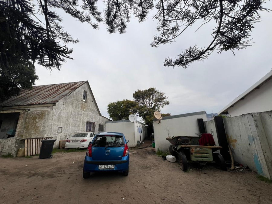 15 Bedroom Property for Sale in Rugby Western Cape